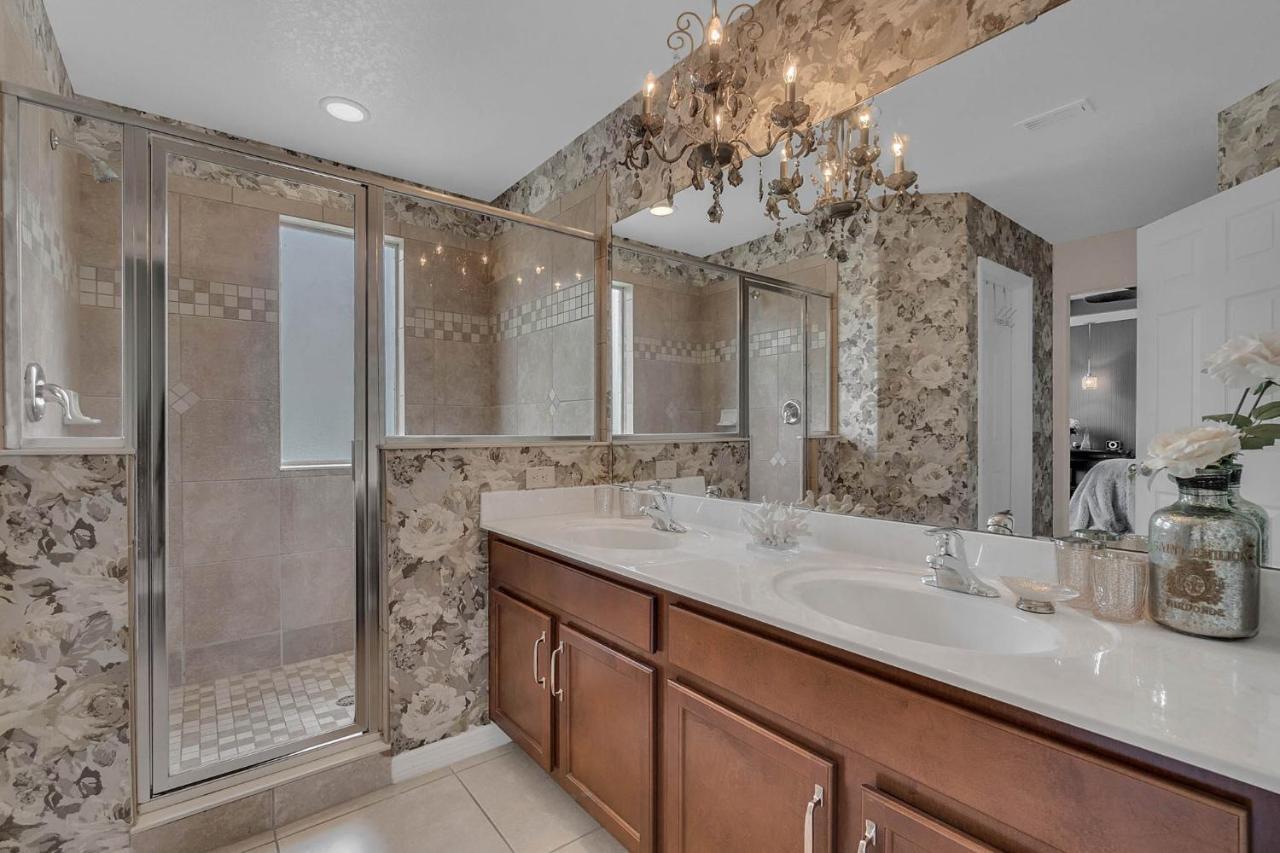 Gorgeous Custom 6Bd Hm Loaded With Amenities Themed Rooms, Private Pool Davenport Eksteriør billede